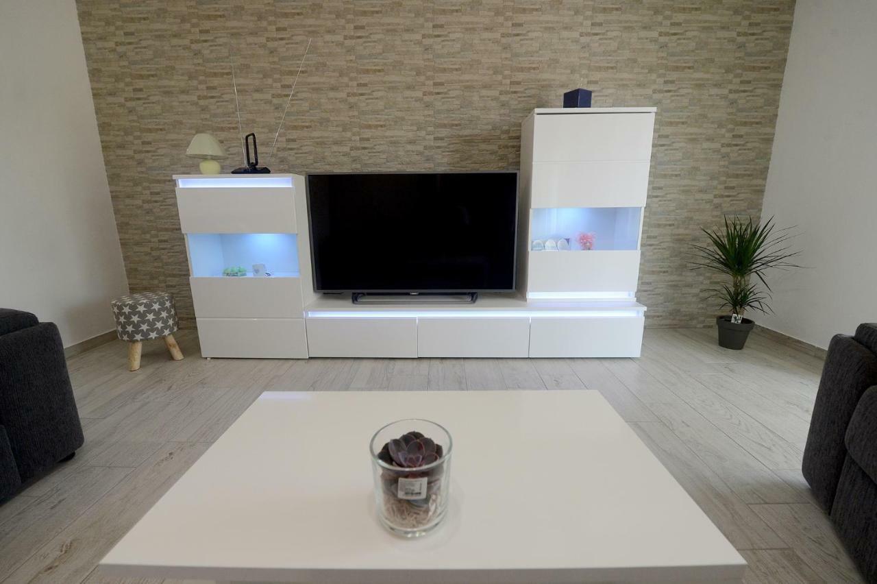 Apartman Adriana Задар Экстерьер фото